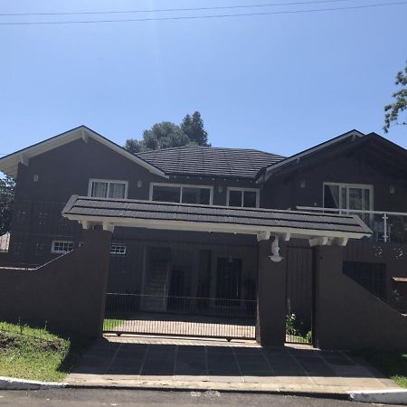 Casa Gramado Vista Para O Vale - Parte Terrea Villa Exteriör bild