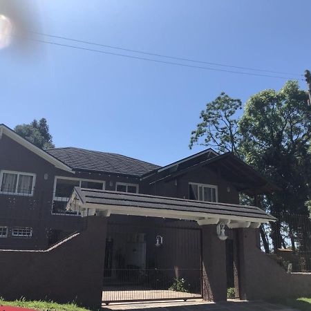 Casa Gramado Vista Para O Vale - Parte Terrea Villa Exteriör bild